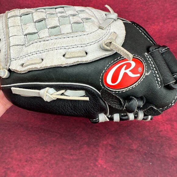 RAWLINGS SURE CATCH 10.5 inch YOUTH BASEBALL GLOVE, MODELNUMBER SC105BGB RH - Picture 13 of 14